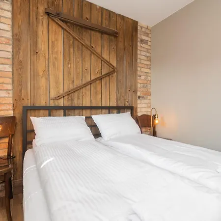 Flatbook Loft - Parking, Plac Zabaw, Strefa Grillowa Apartment Jantar